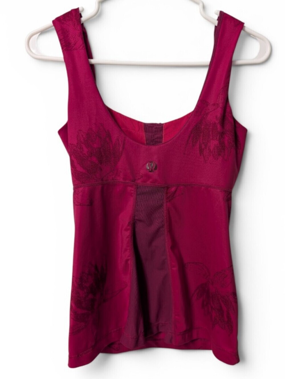 Lululemon Tank Top with Built-In Bra Shell - Picture 4 of 8